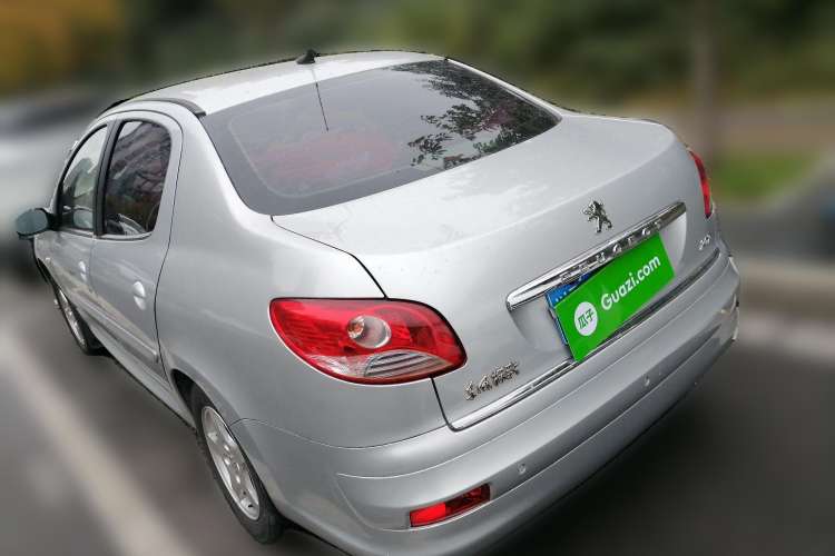 Used Peugeot 207 2011 Sedan 1.4L Manual Yule Edition
