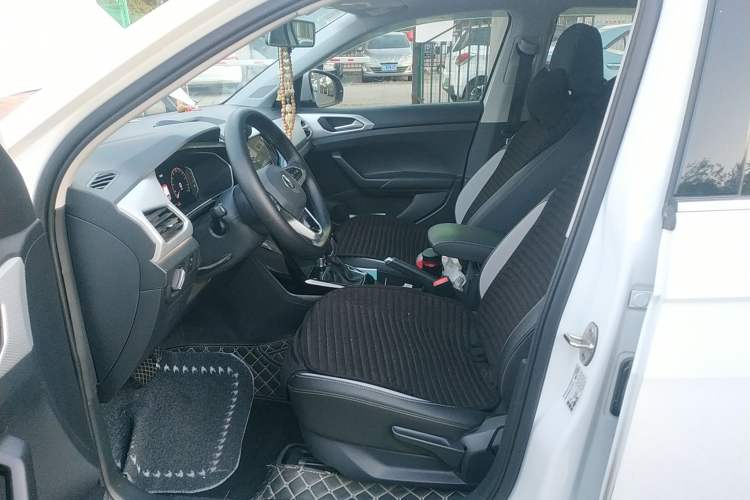 Used Volkswagen Tacqua 2020 1.5L Automatic Yue Left Front Seat