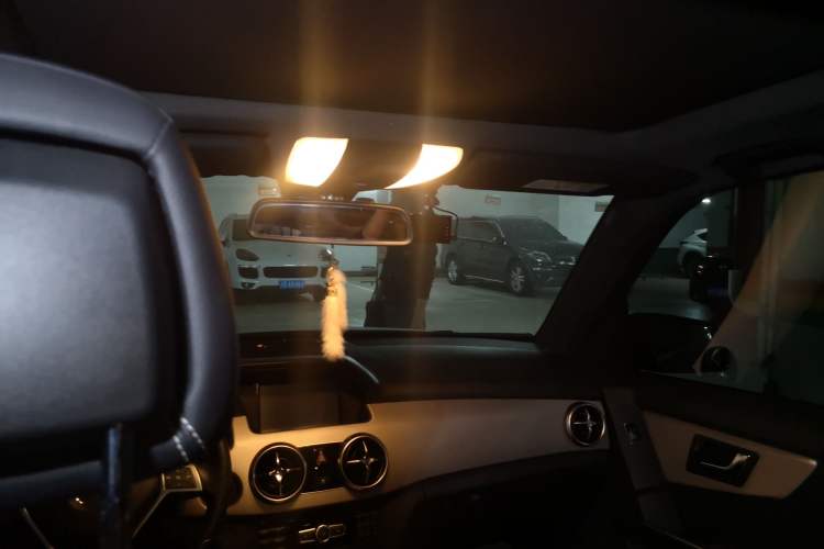 Used Mercedes-Benz GLK-Class 2015 GLK 260 4MATIC Dynamic Edition Ultimate Version