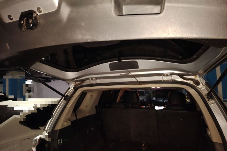 Used Isuzu mu-X 2017 2.5T Two-Wheel Drive Automatic Luxury 7-Seater