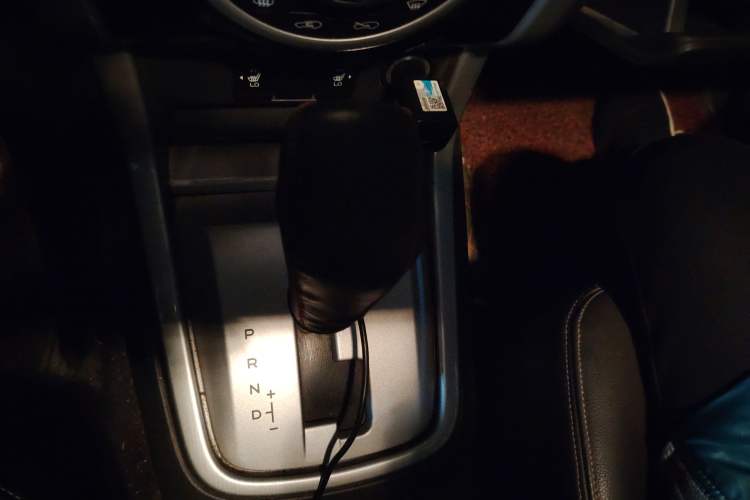 Used Isuzu mu-X 2017 2.5T Two-Wheel Drive Automatic Luxury 7-Seater