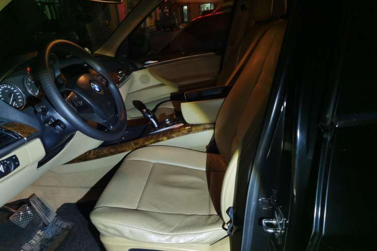 Used BMW X5 2009 xDrive30i Luxury Edition
