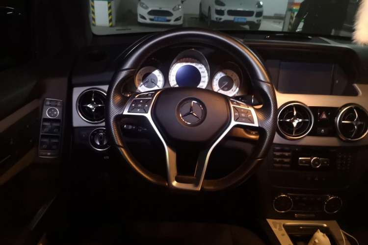 Used Mercedes-Benz GLK-Class 2015 GLK 260 4MATIC Dynamic Edition Ultimate Version