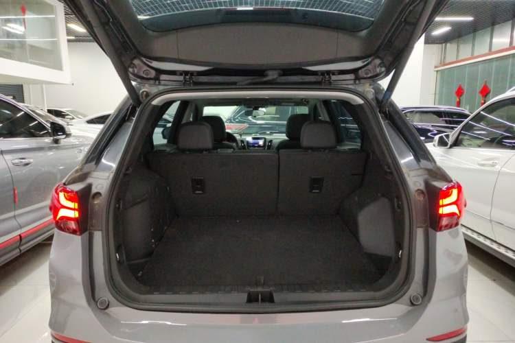 Used Chevrolet Equinox 2021 535T Yujie Edition
