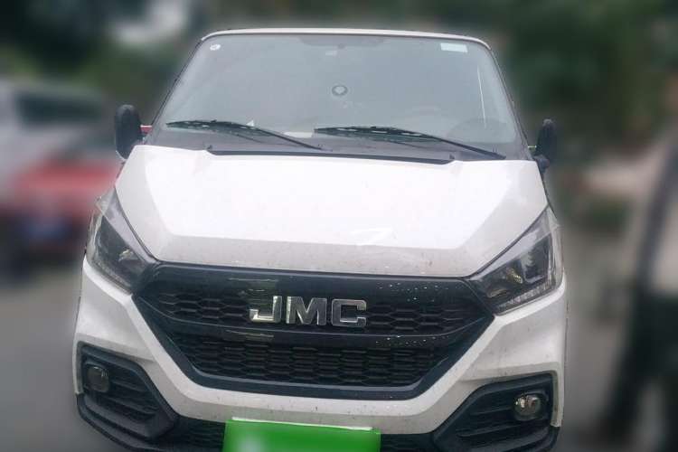 Used JMC Transit 2019 2.8T Commercial Version Short Wheelbase Low Roof 6-Seater China VI Emission Standard JX493