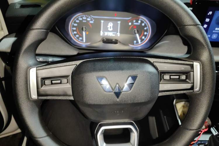 Used Wuling Alvez 2022 1.5L CVT Comfort Edition