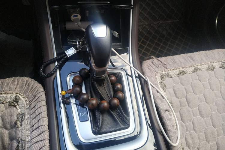 Used CHANGAN Raeton CC 2018 1.5T Automatic Zhiya Model China V Standard
