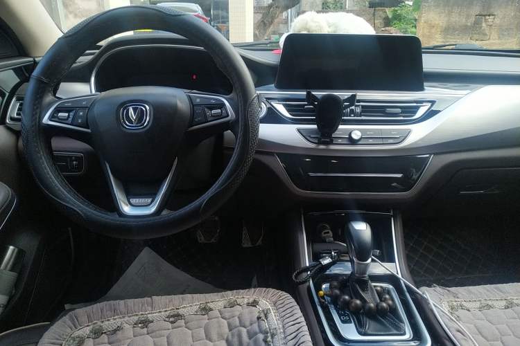 Used CHANGAN Raeton CC 2018 1.5T Automatic Zhiya Model China V Standard
