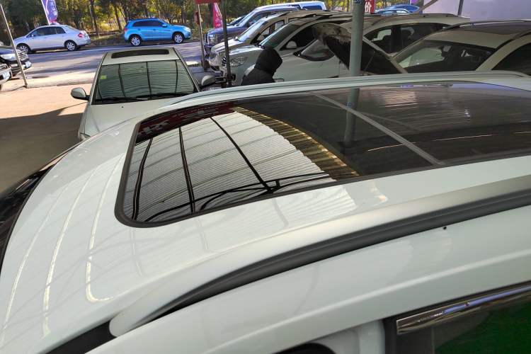 Used SOL X8 2021 300T DCT Prestige Smart Connect Edition 6 Seats