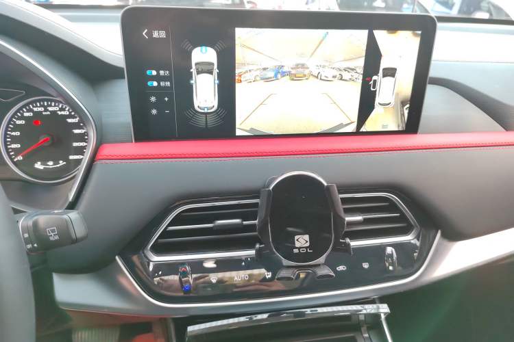 Used SOL X8 2021 300T DCT Prestige Smart Connect Edition 6 Seats