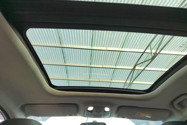 Used SOL X8 2021 300T DCT Prestige Smart Connect Edition 6 Seats