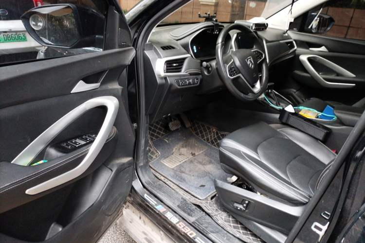 Used Baojun 530 2021 Global Car Anniversary Edition 1.5T CVT Prestige Connected Model 5 Seats
