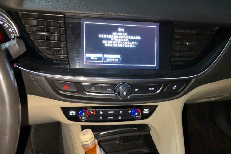 Used Buick Regal 2017 30H Luxury Version