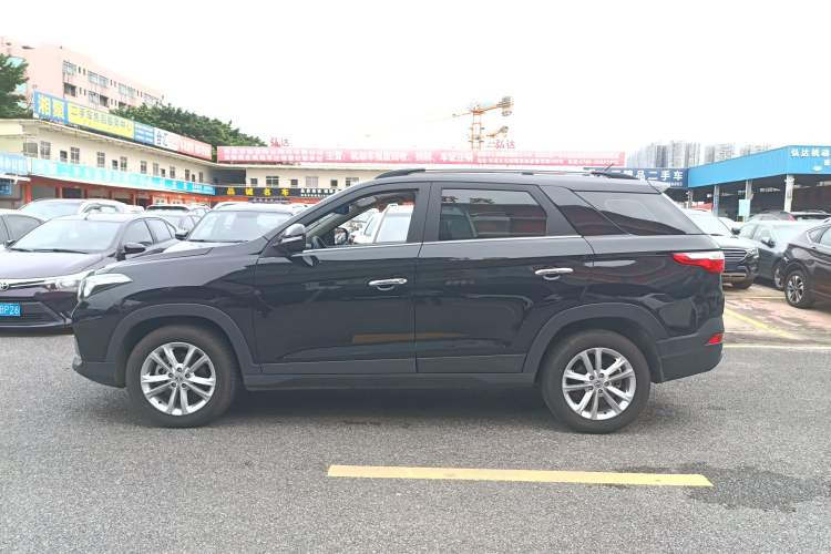 Used Dongfeng Fengon S560 2021 2.0L CVT Elite Version
