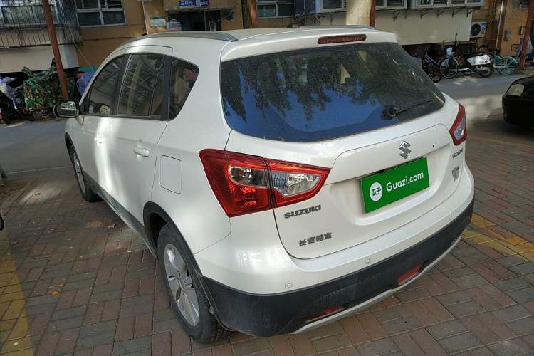 Used Suzuki S-Cross 2014 1.6L CVT Two-Wheel Drive Elite Version
