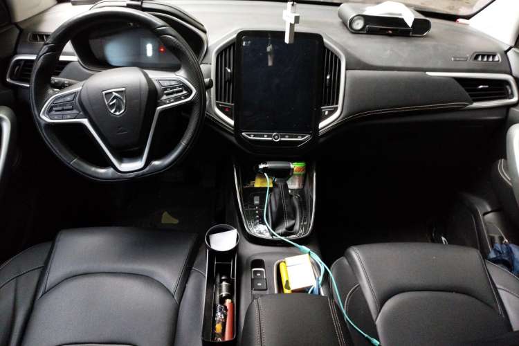 Used Baojun 530 2021 Global Car Anniversary Edition 1.5T CVT Prestige Connected Model 5 Seats
