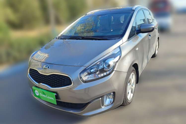 Used Kia 2013 2.0L 7-Seater Automatic Standard Version China IV Standard
