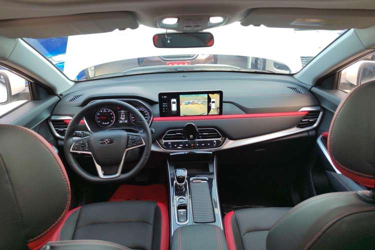 Used SOL X8 2021 300T DCT Prestige Smart Connect Edition 6 Seats