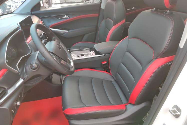 Used SOL X8 2021 300T DCT Prestige Smart Connect Edition 6 Seats