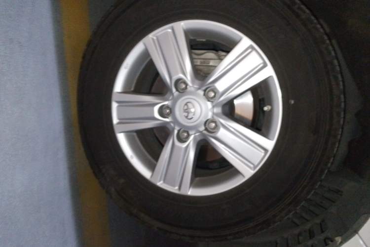 Used Toyota Land Cruiser 2015 4.0L V6 Middle East Limited Edition
