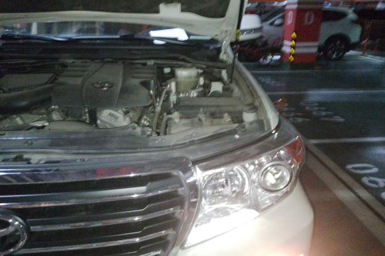 Used Toyota Land Cruiser 2015 4.0L V6 Middle East Limited Edition
