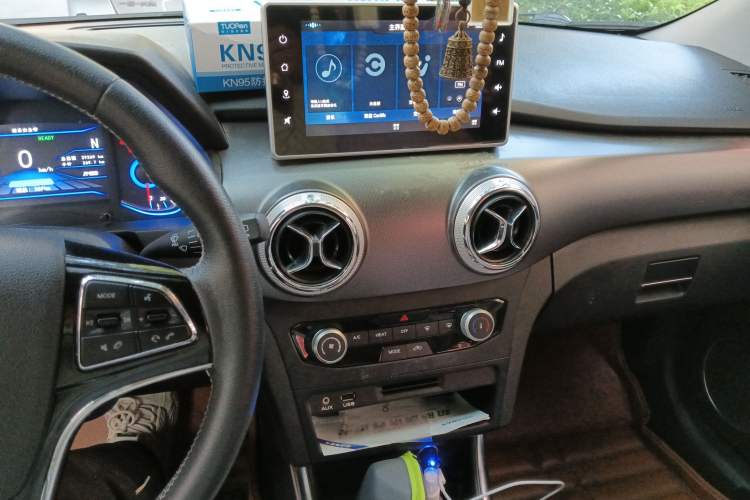 Used BAIC New Energy EC5 2019 New Style Edition Audio And AC Panel