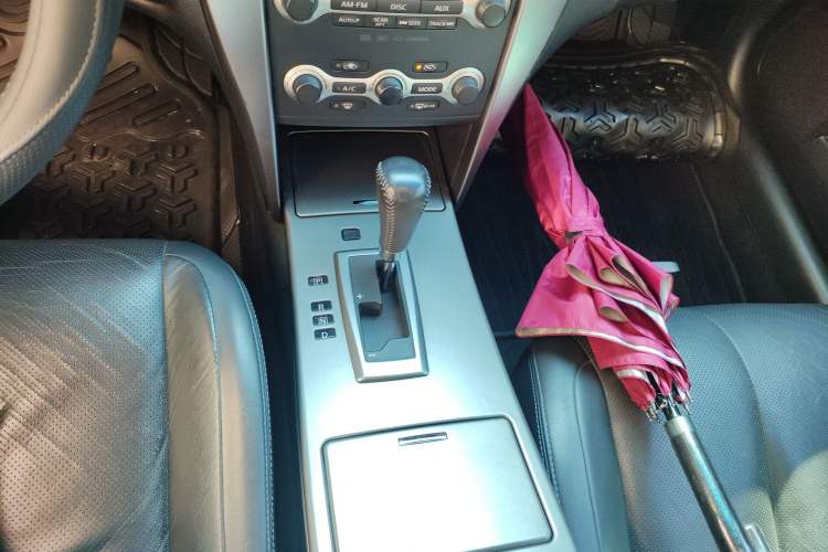 Used Nissan Teana 2008 2.5L RX Cool Edition Gear Lever