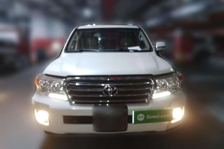 Used Toyota Land Cruiser 2015 4.0L V6 Middle East Limited Edition
