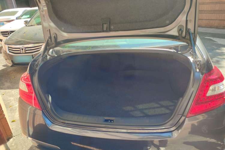 Used Nissan Teana 2008 2.5L RX Cool Edition Trunk