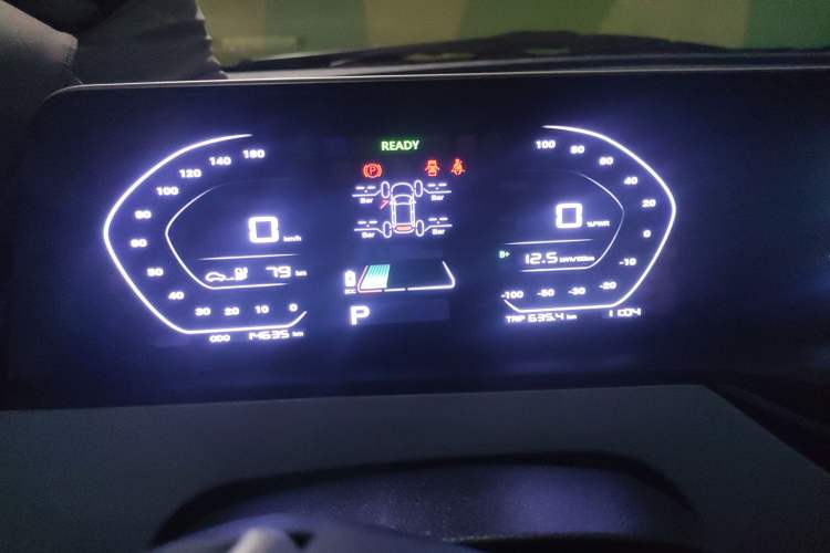 Used CHANGAN OSHAN Benni E-Star 2022 Qingxin Edition Colorful Model Lithium Iron Phosphate
