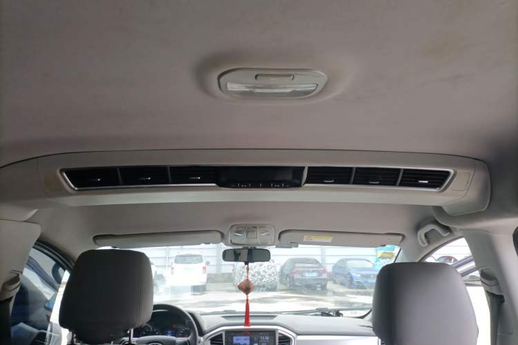 Used JAC M4 2016 2.0L Manual Comfort Edition Headliner