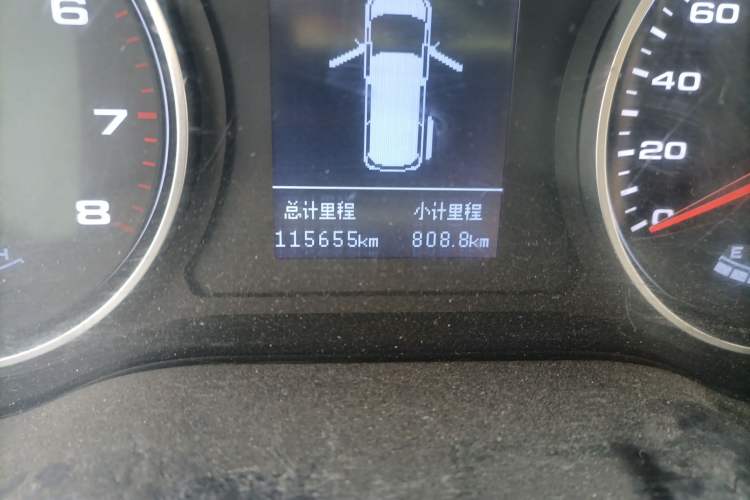 Used JAC M4 2016 2.0L Manual Comfort Edition Odometer Close Up