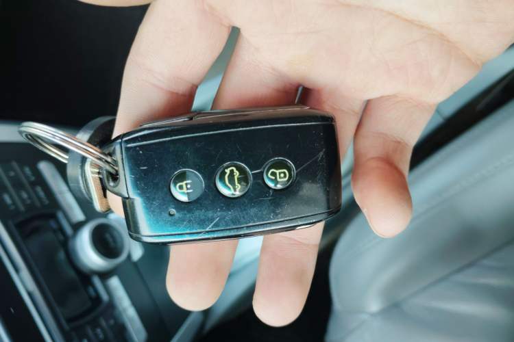 Used Soueast V3 Lingyue 2008 1.5L Manual Flagship Edition Vehicle Key