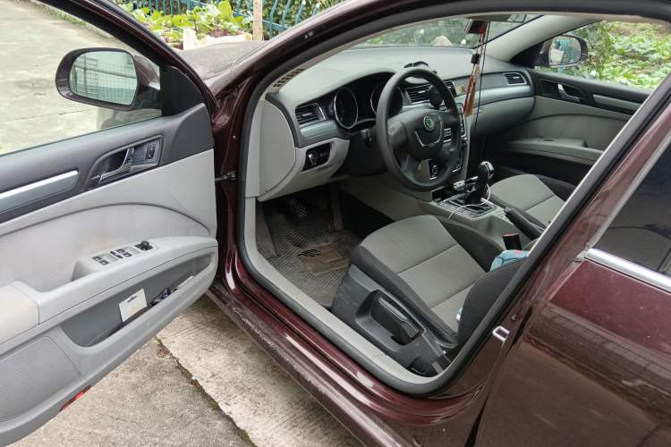 Used Skoda Superb 2010 1.4 TSI Manual Luxury Edition
