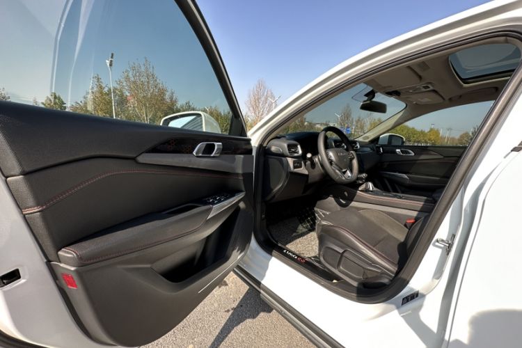 Used Lynk & Co 02 2019 1.5T DCT Two-Wheel Drive Sporty Version China VI Standard