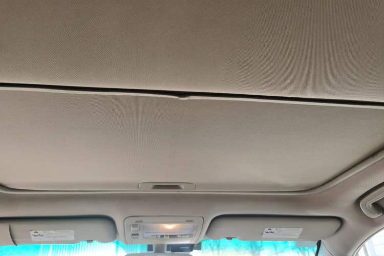 Used BYD S6 2011 2.4L Automatic Luxury Edition
