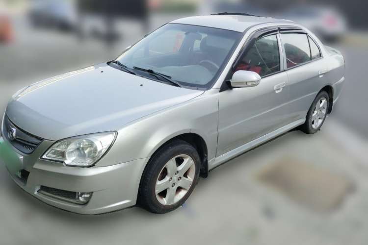 Used Soueast V3 Lingyue 2008 1.5L Manual Flagship Edition
