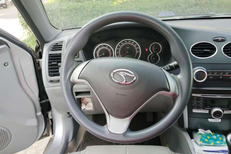Used Soueast V3 Lingyue 2008 1.5L Manual Flagship Edition Steering Wheel