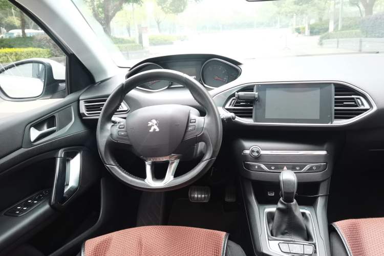 Used Peugeot 308S 2015 1.2T Automatic Jingchi Edition