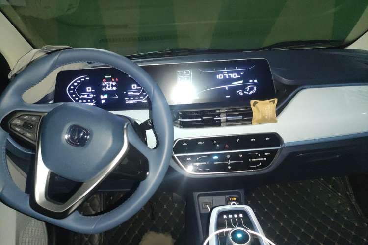 Used CHANGAN OSHAN Benni E-Star 2022 Qingxin Edition Colorful Model Lithium Iron Phosphate
