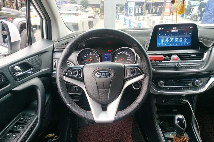 Used JAC Refine S3 2017 1.6L CVT Smart Connect Model
