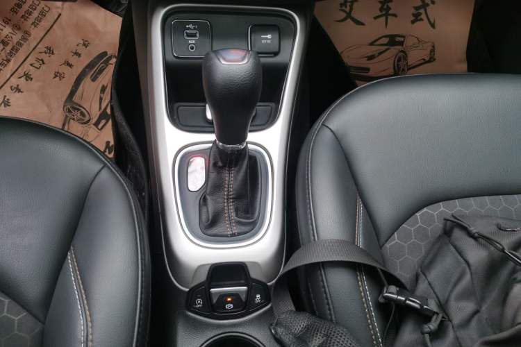 Used Jeep Compass 2019 220T Automatic Enjoyment Version
