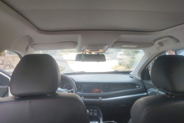Used Haval H2s 2017 Blue Label 1.5T Dual-Clutch Elite Model
