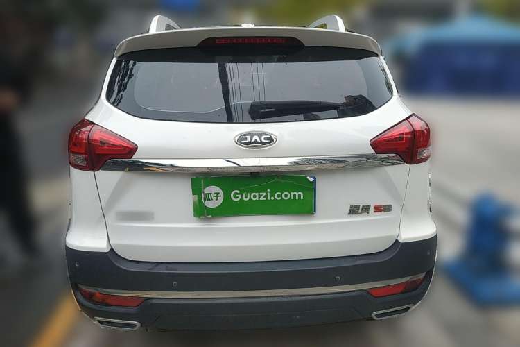 Used JAC Refine S3 2017 1.6L CVT Smart Connect Model
