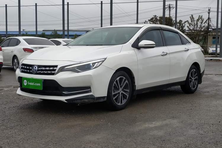 Used Venucia D60 2019 100 000 Glory 1.6L XL Manual Chenku Edition China VI