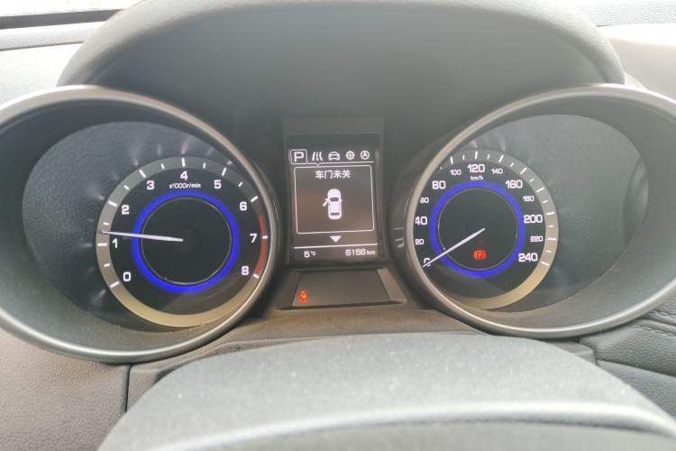 Used CHANGAN CS35 2017 1.6L Automatic Luxury Model

