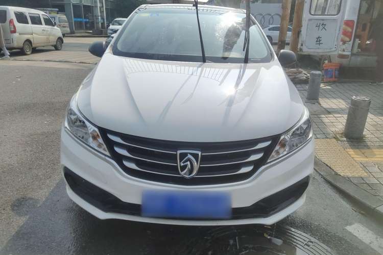 Used Baojun 310 2016 1.2L Manual Value Edition
