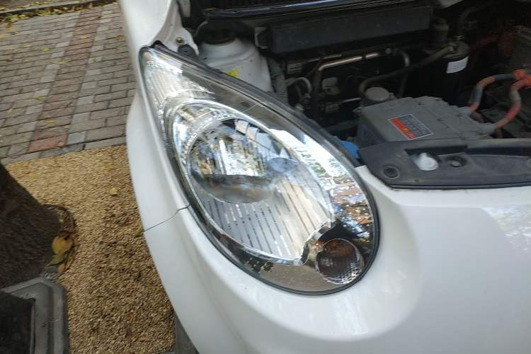 Used JAC iEV6E 2018 Upgraded iEV6E Luxury Model Right Front Headlight