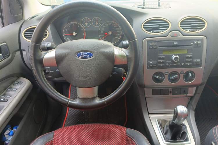 Used Ford Focus 2007 Hatchback 2.0L Manual Sport Edition