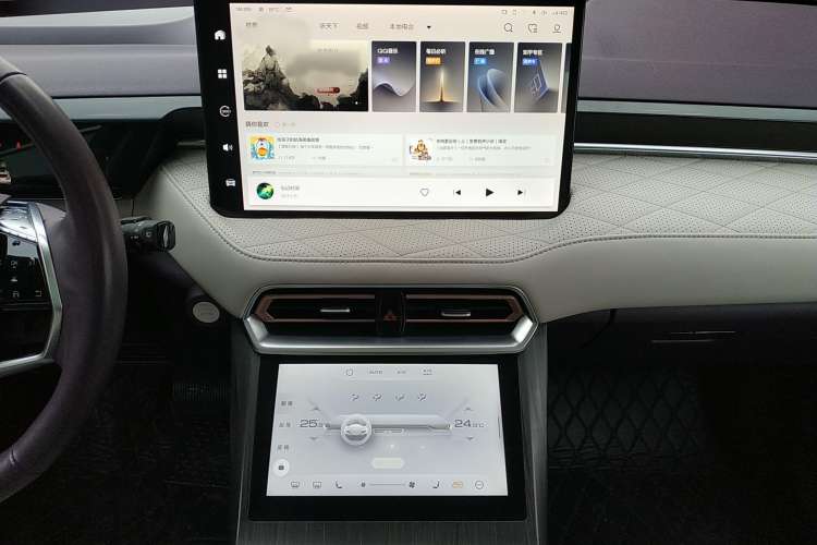 Used Wey Latte DHT-PHEV 2022 1.5T Two-Wheel-Drive Extra-Large Version